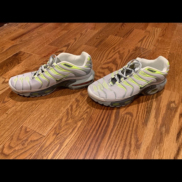 Nike size 12 sneakers - Picture 2 of 3